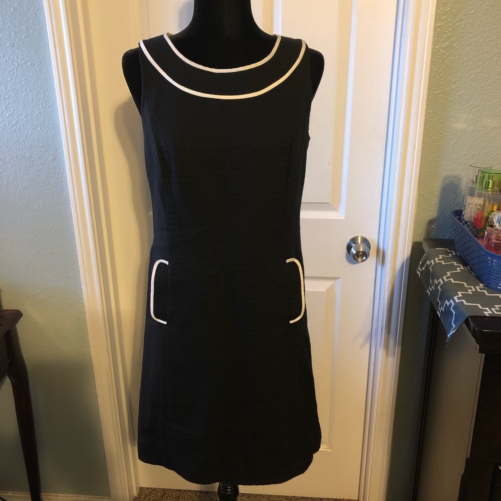 Ann Taylor Loft black sleeveless dress